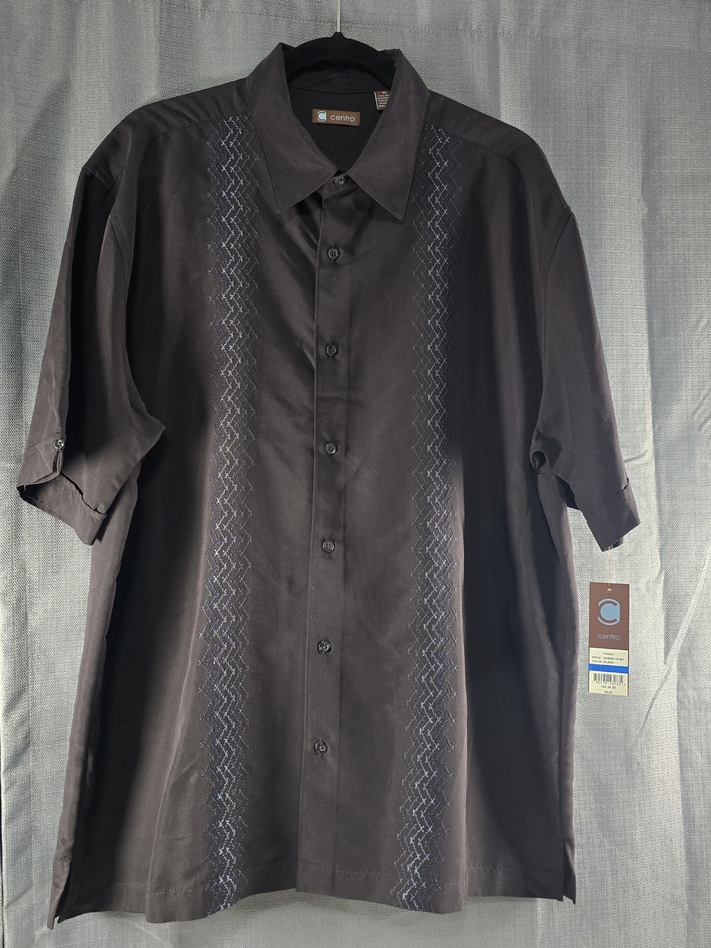 Centro Men's Black Embroidered Short-Sleeve Shirt